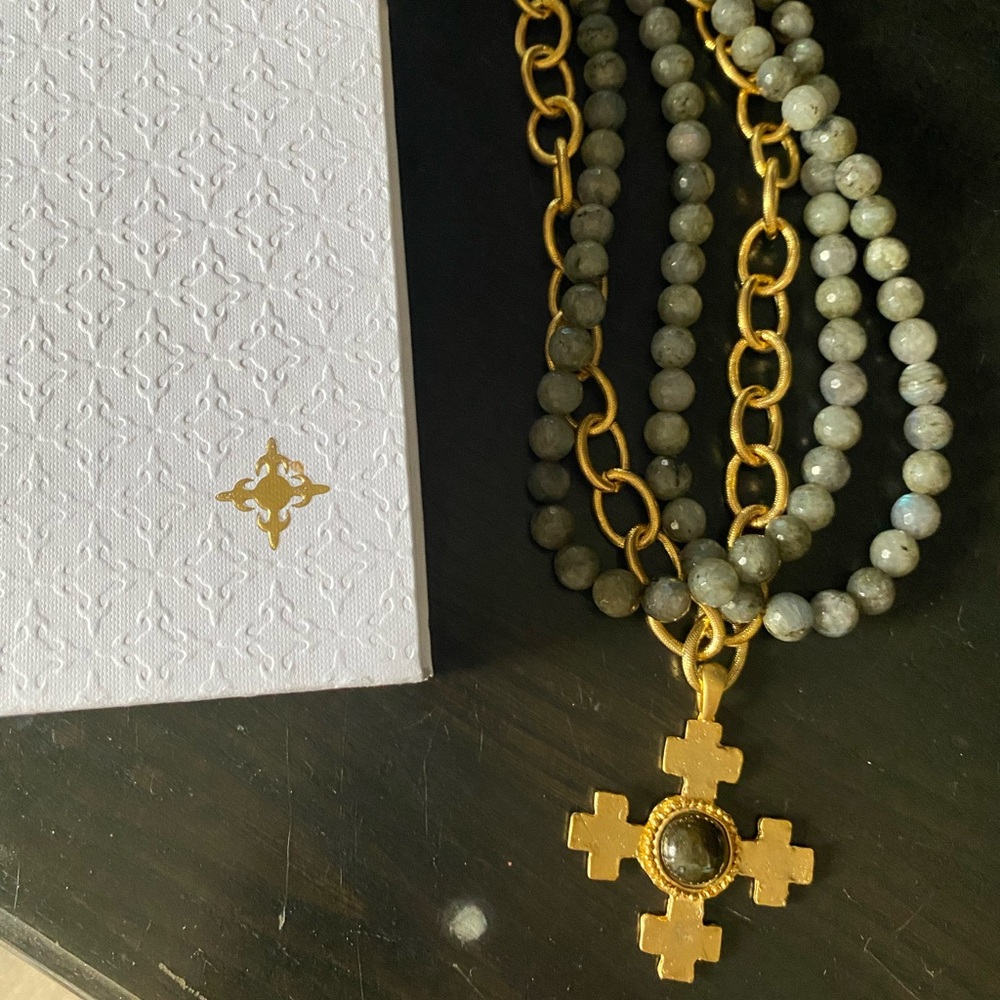 SUSAN SHAW layered necklace choker Stones Gold cross